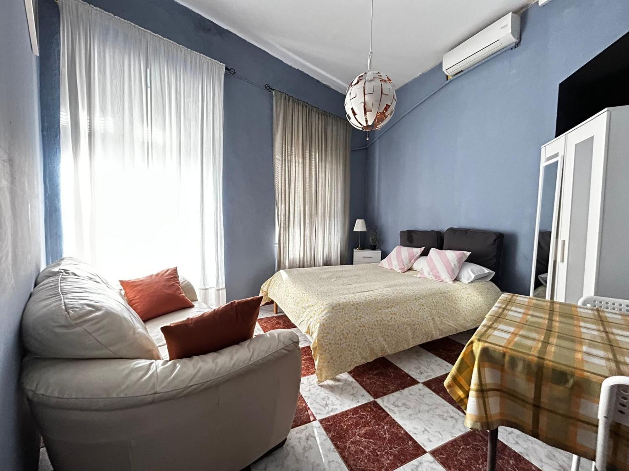 Santa Isabel Low Cost Rooms In Private House — Photos 3